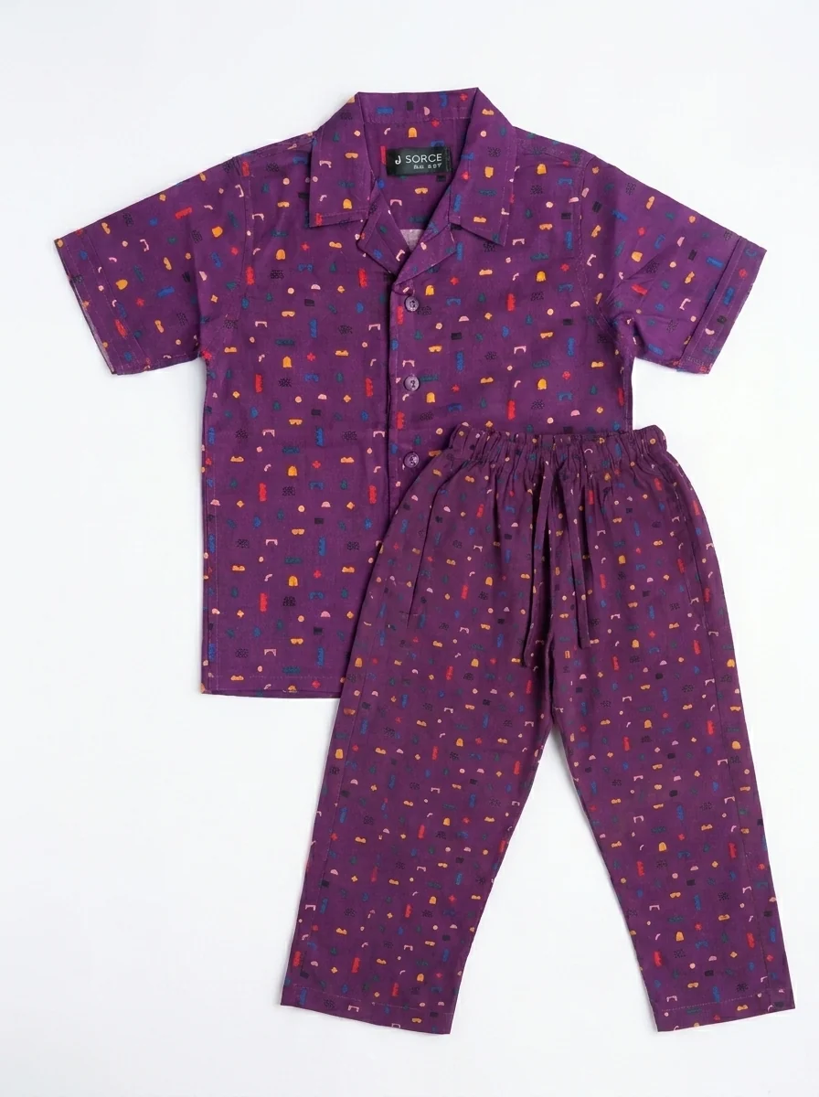 Kids_t-shirt_flat_lay_202606291615