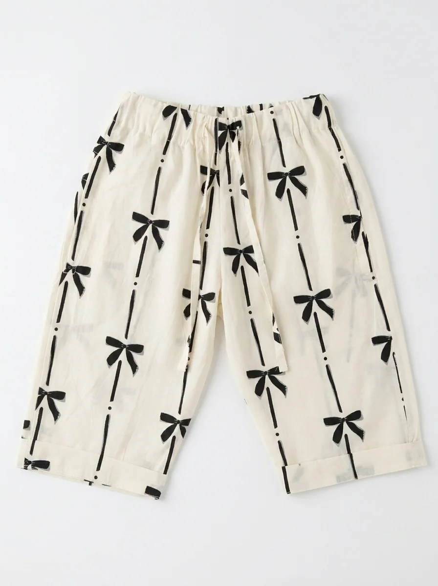 T-shirt_flat_lay_product_photo_202606291626_1